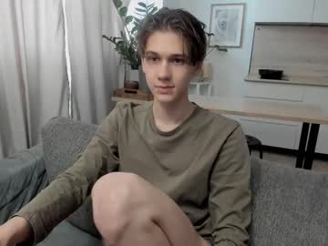 0verlandd, 19 years old, goal: FINGERING ASS #18 #teen #skinny #bigdick #young, webcam photo