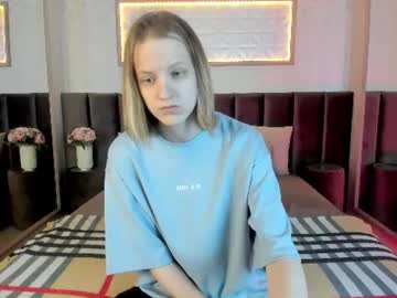 _veliar_, 20 years old, Welcome to my room! Im new model here  - Goal: Remove top #twink #bigcock #new #femboy #skinny, webcam photo