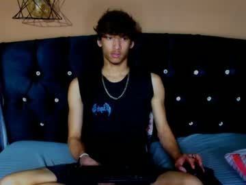 aaron_schott – Live Performer