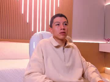 Abraham_horny18, 18 years old, GOAL: Cum show [548 tokens remaining] ♥Hey guys, let's have fun ♥! #new #18 #bigcock #twink #cum, webcam photo