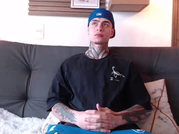 Acxel_prescot, 18 years old, COME WITH ME OR CUM WITH ME?💦  [1111 tokens remaining] #new #18 #muscle #tattoo #bigcock #hung, webcam photo