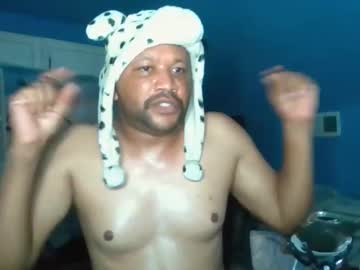 adoniswoody - Live Male Cam – Free Gay Cam Show