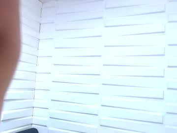 adrian_brooks_ – Live Performer