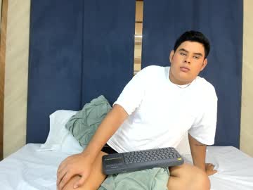Adriankingg, Tip 33 tokens to roll the dice and win a prize! #18 #bigdick #new #bbw #curvy, webcam photo