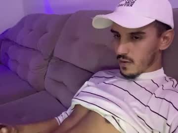 aelucius - Live Male Cam – Free Gay Cam Show