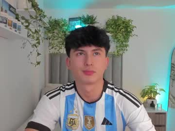 aidan_hale - Live Male Cam – Free Gay Cam Show