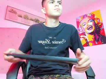 Akissangel, GOAL: cum [1000 tokens remaining] Welcome to my room! #femboy #18 #twink #new #gay, webcam photo