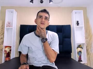 Alejo_chavez, 25 years old, 💦🍆💎do you want me to eat my cum? #cum #new #young #bigcock #skinny💦🍆 [592 tokens remaining], webcam photo
