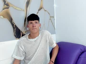 alejoos_anki - Live Male Cam – Free Gay Cam Show