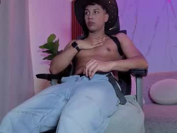 alejostonevg - Live Male Cam – Free Gay Cam Show