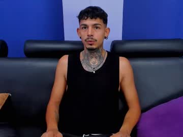 Aleking13, ready to play today ??🔥🔥 [1110 tokens remaining] #straight #daddy #new #latino #sexyboy, webcam photo
