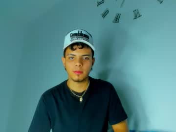 alessandro__777 - Live Male Cam – Free Gay Cam Show