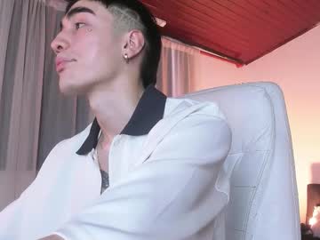 alessandro_rossi_ - Live Male Cam – Free Gay Cam Show