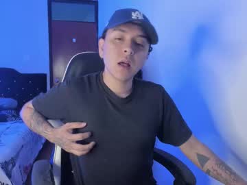 Alex__montesco, 19 years old, ❤️ Lets play! 💦 🎯 squirt [100 tokens left] #18 #anal #bigdick #cum #twink, webcam photo