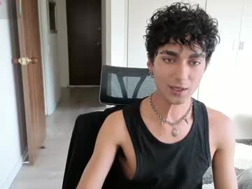 Alexlucilfer, 20 years old, Cum Right Now #twink #new #bigdick #tipmenu #latino #colombian #18 [1101 tokens remaining], webcam photo