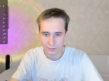 Alfred_bucks, 21 years old, GOAL: take off your shirt; 50 [930 tokens remaining] Welcome to my room! #feet #young #bigcock #lovense #new, webcam photo