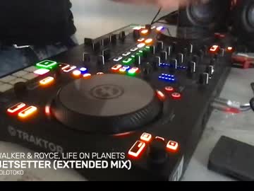 Alien8720, Welcome to DJ Alien Room! Sit back and relax listening to different types of music like Deep House and Techno. Hope you all enjoy and have a great time, chatting is encouraged :) #party #chat #new, webcam photo
