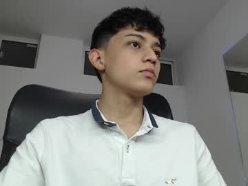 alyxen - Live Male Cam – Free Gay Cam Show