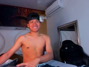 amaurywild – Watch Him Jerk, Strip, & Show It All