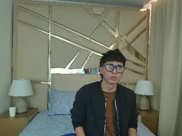 Andres8975, 18 years old, Make me happy! Goal: I take off my shirt and apply oil to my chestmak #muscle #young #new #18 #latino, webcam photo