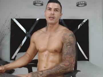 andres_clark – Watch Him Jerk, Strip, & Show It All