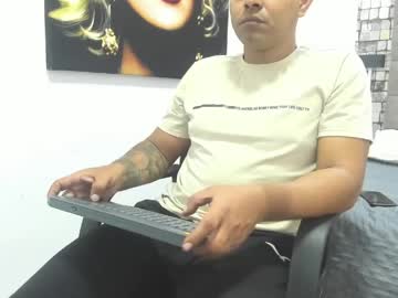 Andres_jacksonn, GOAL: Sexy Dance [50 tokens remaining] Welcome to my room! #feet #mature #bigcock #latino  #new, webcam photo