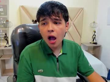 Andrewsmile_, 21 years old, GOAL: hard dick ;80 [748 tokens remaining] Welcome to my room! #latino #18 #youngbeauty  #chubby #uncut, webcam photo