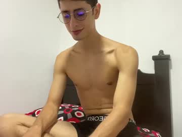 andy_collins__ - Live Male Cam – Free Gay Cam Show