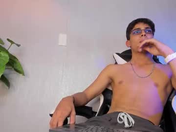 Andy_collinss_, 21 years old, stroke my cock🔥/ PVT OPEN + Cumshow 🔥 #latin #cum #18 #young #new [998 tokens remaining], webcam photo
