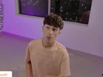 Anthonny_05, 19 years old, GOAL: 💙doggy pose💙 [70 tokens remaining] 💙Hello this is my new account! 💙 #teen #lovense #feet #femboy #new, webcam photo