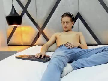 Anthonny_vegas, 28 years old, full naked + masturbation [200 tokens remaining] #skinny   #cum #18 #cut #twink, webcam photo