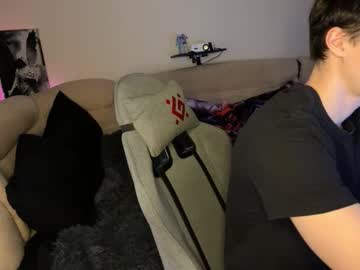 Anthonycutie, 19 years old, start in 10m) #twink #new #young #bigcock #muscle [1353 tokens remaining], webcam photo