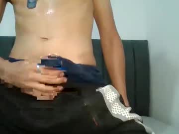 apolo1712 - Live Male Cam – Free Gay Cam Show