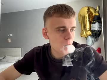 Ardenvox, Goal: stand up and show yourself #new #18 #skinny #teen #master - Next Goal: show biceps and muscles, webcam photo