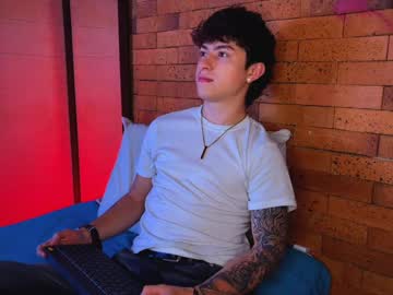 ares_dickson1 - Live Male Cam – Free Gay Cam Show