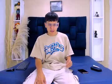 Ares_taylor, 19 years old, #cum #18 #young #bigcock #twink [700 tokens remaining], webcam photo