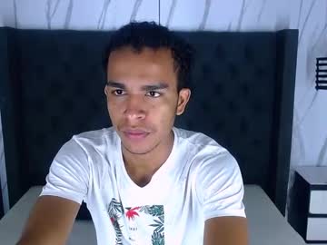 aston_vera - Live Male Cam – Free Gay Cam Show