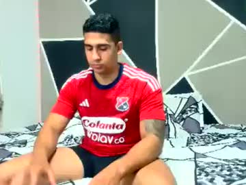 astromgrey - Live Male Cam – Free Gay Cam Show