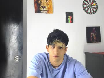 austin_wales – Watch Him Jerk, Strip, & Show It All
