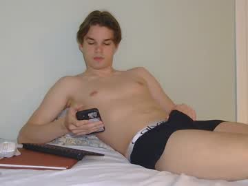 auston_r1ch – Watch Him Jerk, Strip, & Show It All