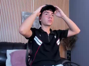 Axeel_frost, GOAL: hello Axel [19 tokens remaining] Welcome to my room! #feet #latino #bigdick #lovense #new, webcam photo