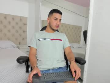Axel_grey_, Hard cock and Full Oil #anal #feet #cute #bear #18 [159 tokens remaining], webcam photo