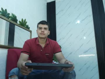 Azzaret, Welcome to my room! - Goal: get naked [95 tokens left] #new #bigcock #19 #muscle #young, webcam photo
