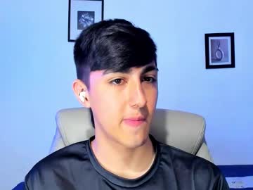 babyted273 - Live Male Cam – Free Gay Cam Show