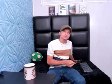 Bad_boy_21_, 26 years old, spank ass x5 [100 tokens left] #bigcock  #bisexual  #cum  #new #teen, webcam photo