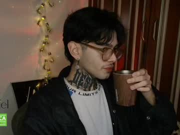 bastiel_ - Live Male Cam – Free Gay Cam Show