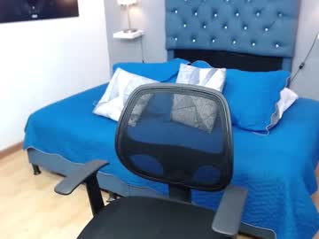 benjamine_bitt - Live Male Cam – Free Gay Cam Show