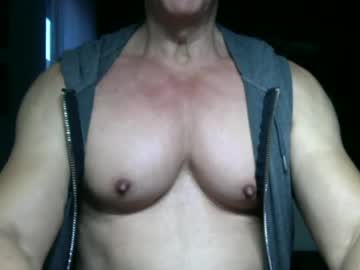 bgdkmuscleguy - Live Male Cam – Free Gay Cam Show