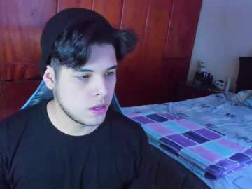 big_cockjughead - Live Male Cam – Free Gay Cam Show