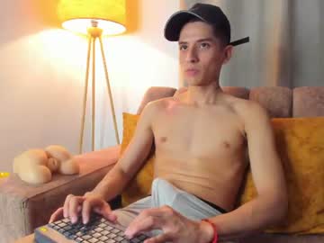 Bigcocksnaughty, 21 years old, Welcome to my room! - Goal reached! #monstercock #muscles #cum #18 #colombia, webcam photo
